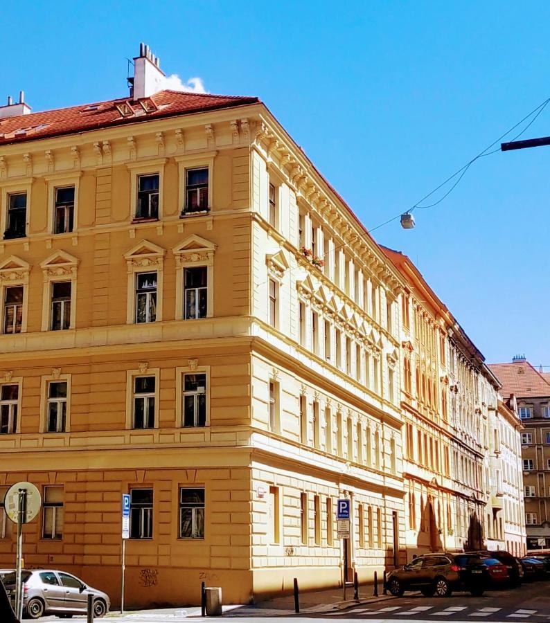 Rooftop Apartment no 22 - Center Art District Letná Praag Buitenkant foto